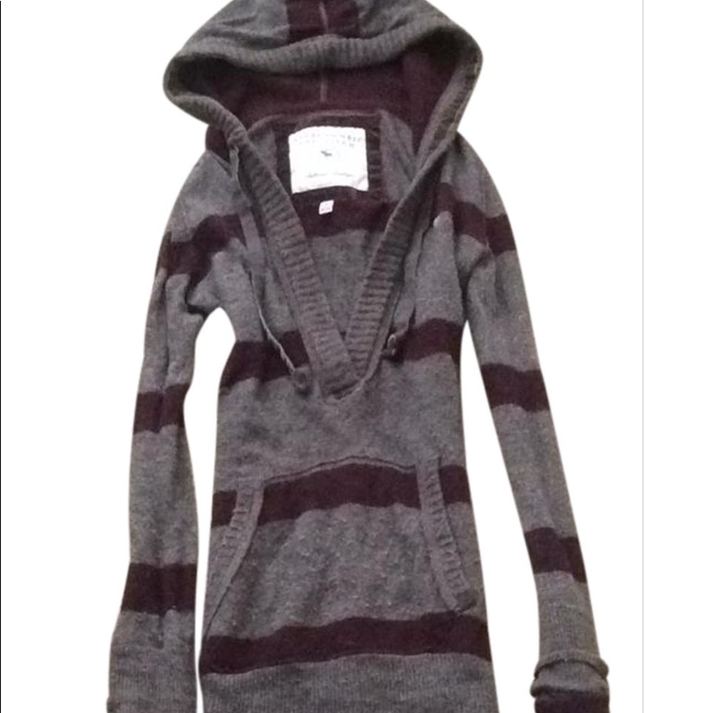 Abercrombie & Fitch Striped hooded sweater